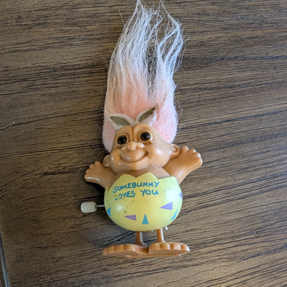 Vintage Easter "Somebunny Loves You" Russ Troll